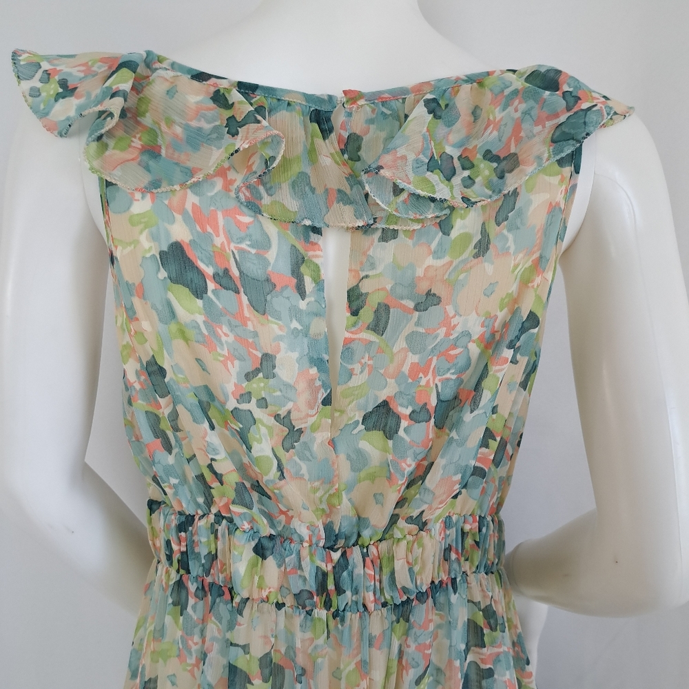 Chelsea & Violet Floral Tiered Maxi Dress in Light Blue and Cream - Picture 9 of 13
